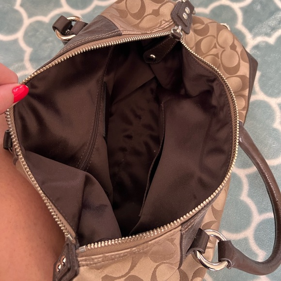 LIKE NEW Authentic Coach Satin Satchel bag - Picture 3 of 9